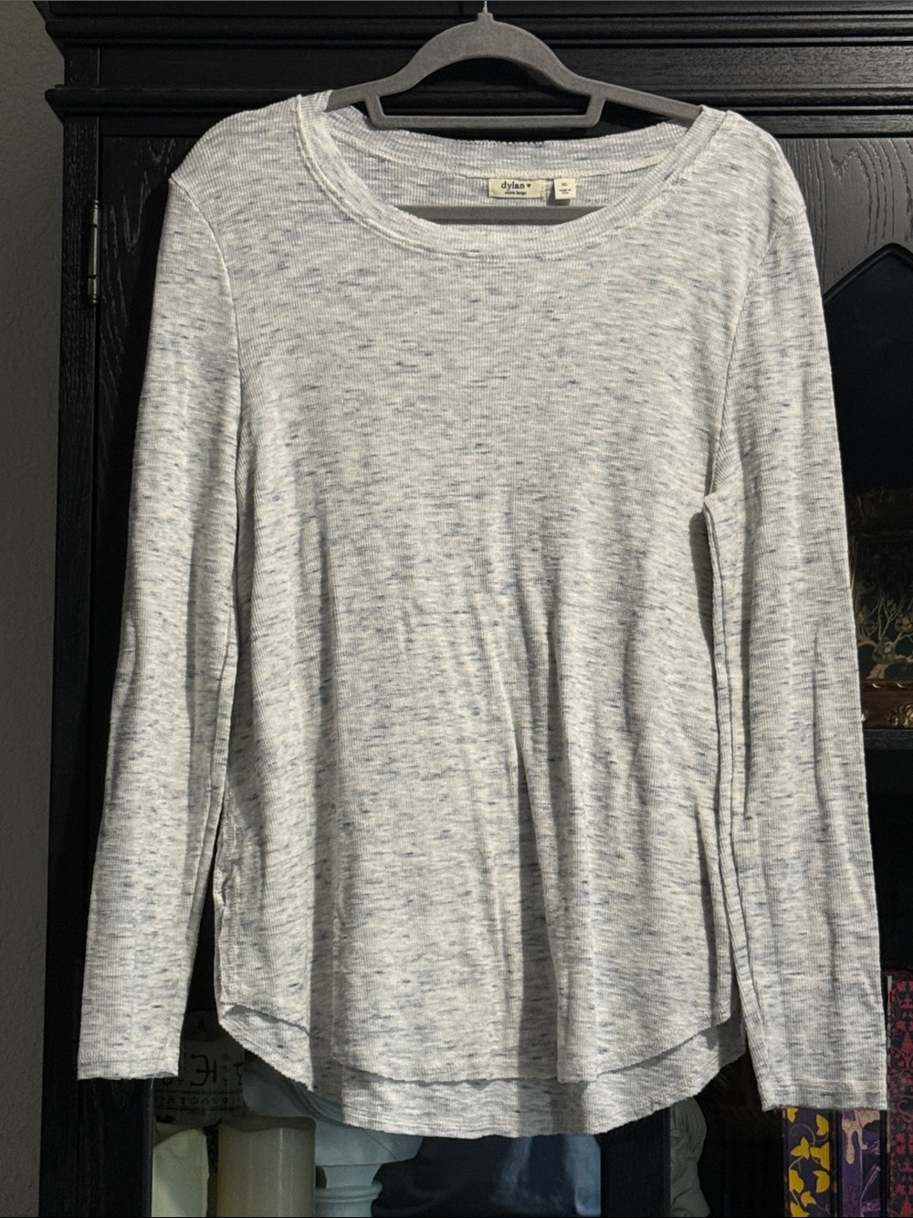 dylan Heathered Light Gray Scoop Neck Long Sleeve Top